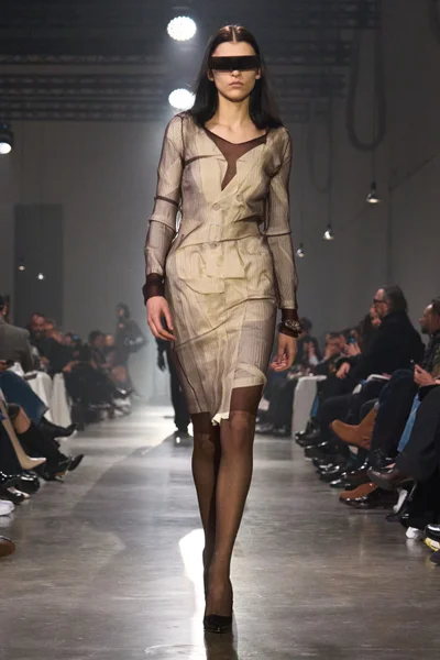 Look 35